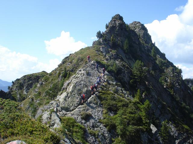 75 letzter Aufstieg am Hoehenweg.JPG